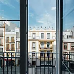 Modern And Luxurious -3 Bdr 2Bth- Pastor Y Landero