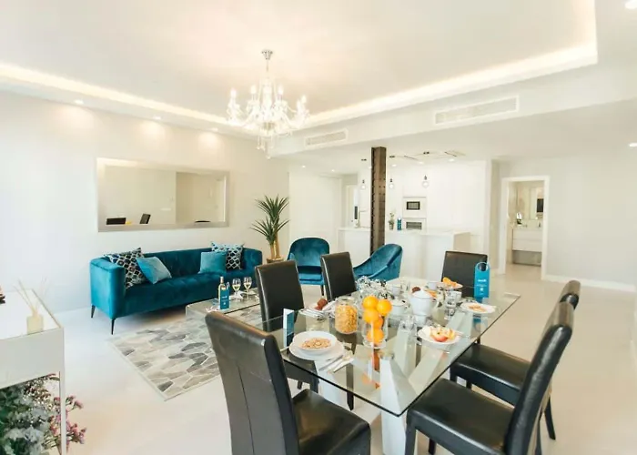 Modern And Luxurious -3 Bdr 2Bth- Pastor Y Landero